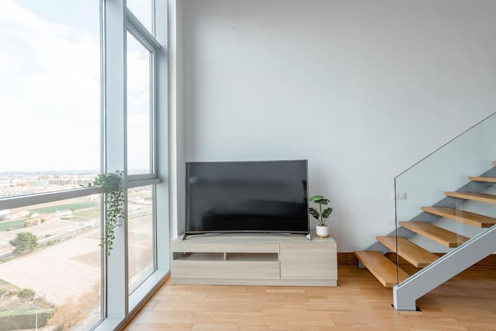 شقة Duplex Loft Apartamento Con Parking Gratis فالنسيا المظهر الخارجي الصورة